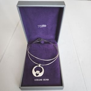 Failte Sterling Modern Claddagh necklace